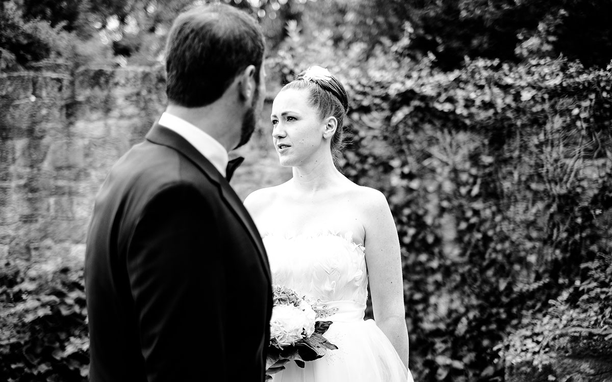 Hochzeitspaar vor der Trauung