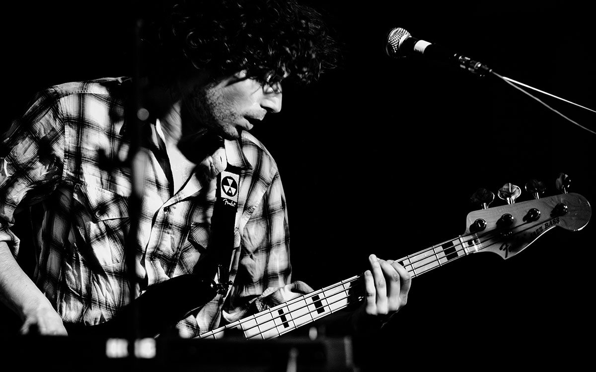 Liquid Lightning Bassist beim NomRock3 Festival